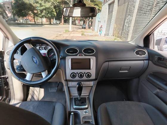 FORD FOCUS 2.0 GLX SEDAN 16V FLEX 4P AUTOMÁTICO